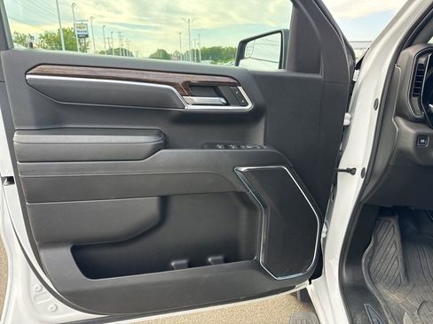 Used 2024 GMC Sierra 1500 Elevation w/ LPO, Elevation Black Package image 27