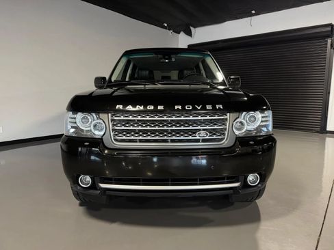 Used 2011 Land Rover Range Rover Supercharged AWD/4WD image 2