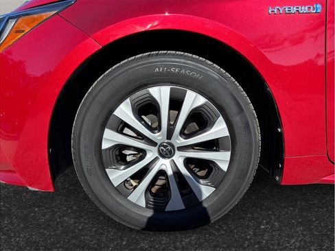 Used 2020 Toyota Corolla LE image 13