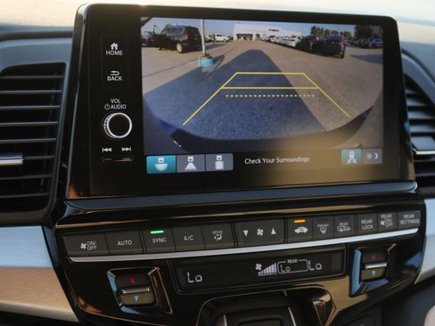 Certified 2025 Honda Odyssey EX-L image 21