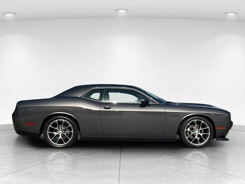 Used 2022 Dodge Challenger GT RWD image 7