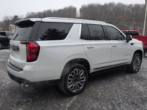 Used 2023 GMC Yukon Denali Ultimate image 4
