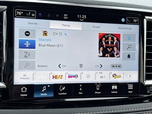 New 2026 Chrysler Pacifica Limited image 34
