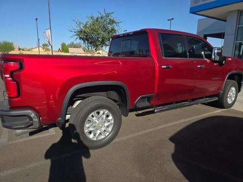 Used 2024 Chevrolet Silverado 2500 LTZ w/ LTZ Premium Package AWD/4WD image 3