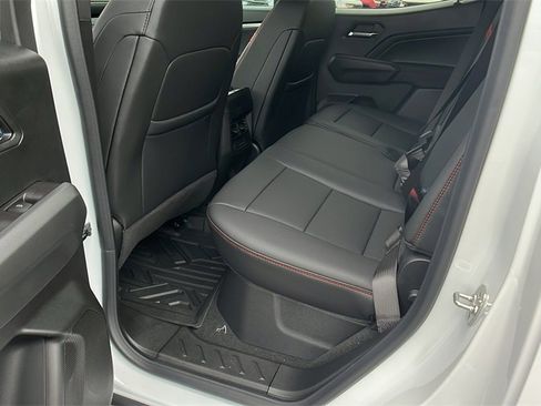 New 2026 Chevrolet Colorado Z71 w/ Technology Package image 17