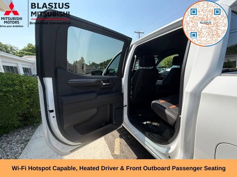 Used 2023 GMC Sierra 1500 AT4 w/ Technology Package AWD/4WD image 35