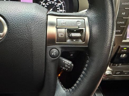 Used 2014 Lexus GX 460 AWD/4WD image 25