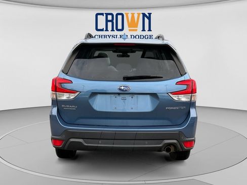 Used 2022 Subaru Forester Limited AWD/4WD image 4
