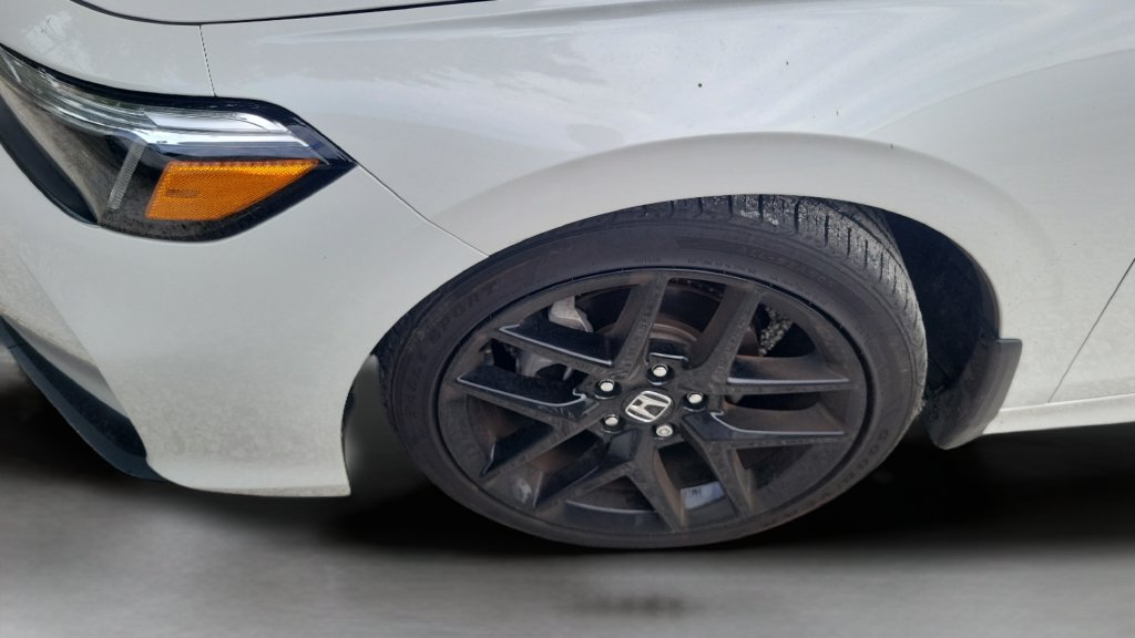 Used 2025 Honda Civic Sport image 13