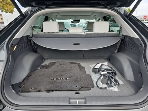 Certified 2024 Hyundai Ioniq 5 Limited RWD image 12