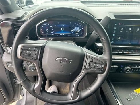 Used 2025 Chevrolet Silverado 2500 ZR2 w/ Technology Package AWD/4WD image 14