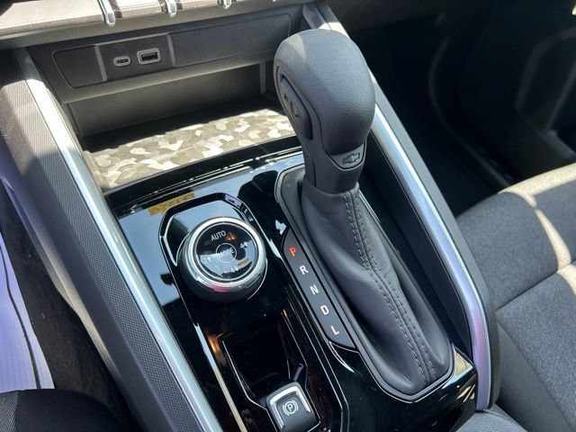 New 2026 Chevrolet Colorado Trail Boss AWD/4WD image 25