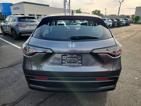 Used 2024 Honda HR-V LX image 5