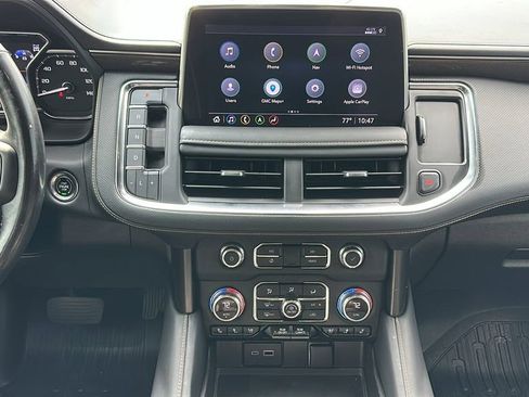 Used 2021 GMC Yukon AT4 w/ AT4 Premium Plus Package image 11