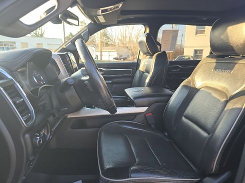 Used 2019 RAM 1500 Laramie image 22