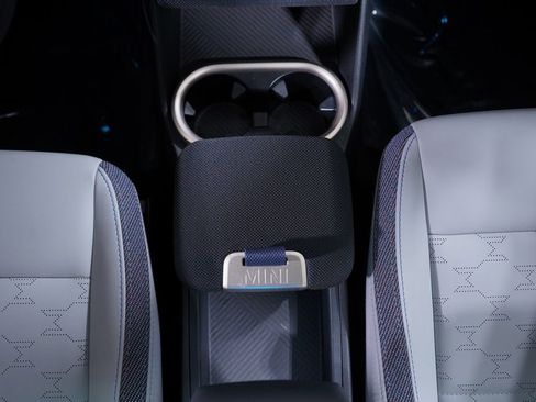 Used 2025 MINI Cooper Countryman S image 14