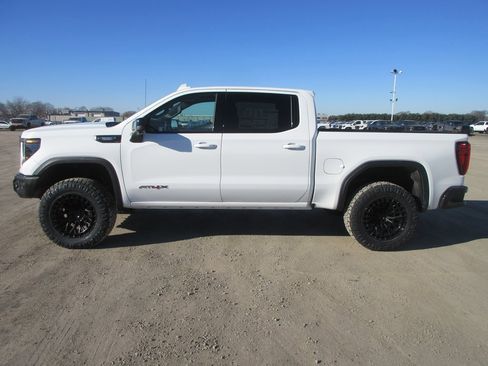 New 2026 GMC Sierra 1500 AT4X image 10