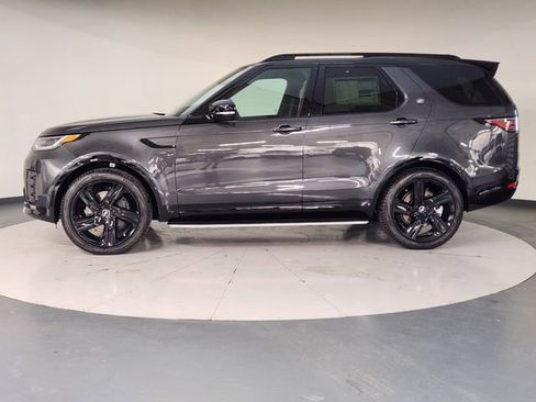 New 2026 Land Rover Discovery Limited Edition AWD/4WD image 5