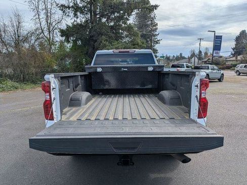 Used 2024 Chevrolet Silverado 2500 Custom w/ Custom Convenience Package AWD/4WD image 27