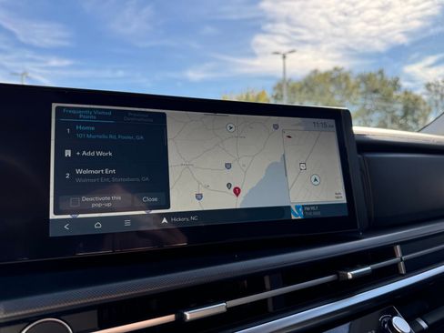 Used 2025 Hyundai Santa Fe XRT image 11