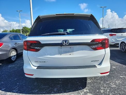 Used 2024 Honda Odyssey Sport image 5