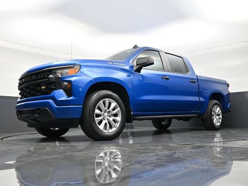 Used 2024 Chevrolet Silverado 1500 Custom RWD image 20