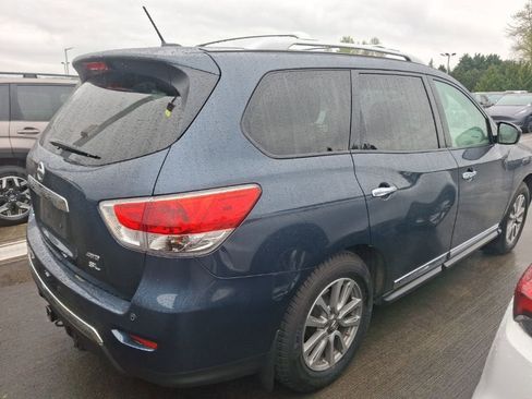 Used 2015 Nissan Pathfinder SL w/ SL Premium Package image 6