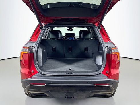 Certified 2025 Chevrolet Equinox RS w/ Safety and Technology Package FWD image 24