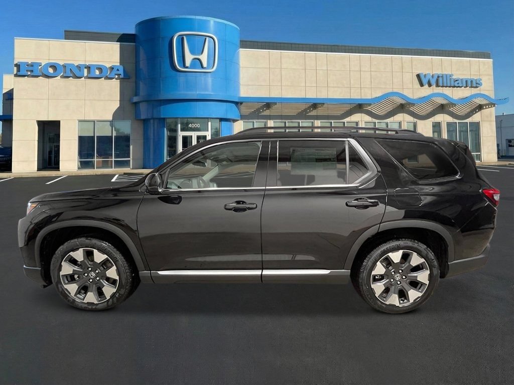 New 2026 Honda Pilot Touring image 2