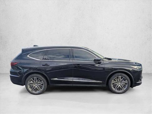 Used 2023 Acura MDX SH-AWD w/ Advance Package image 4