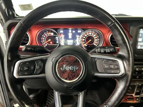 Used 2020 Jeep Wrangler Unlimited Rubicon w/ LED Lighting Group AWD/4WD image 11