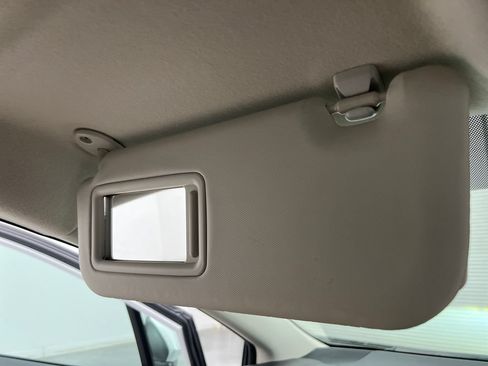 Used 2024 Toyota Corolla LE FWD image 57