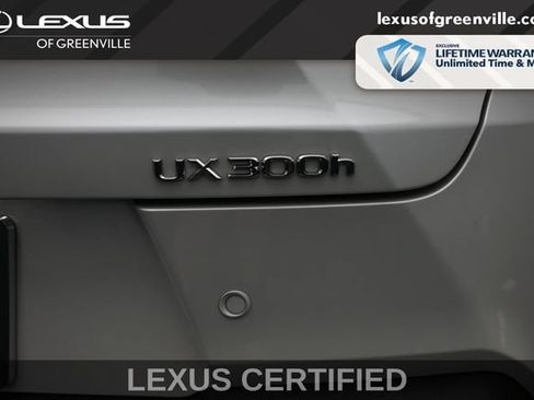 Certified 2025 Lexus UX 300h FWD w/ Accessory Package (Z1) image 14