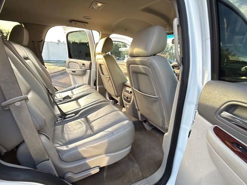 Used 2012 Chevrolet Tahoe LT image 41