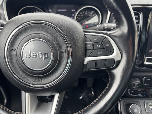 Used 2020 Jeep Compass Limited AWD/4WD image 15
