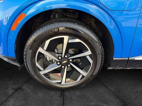 Used 2024 Chevrolet Equinox EV LT w/ LPO, All-Weather Mat Package image 17