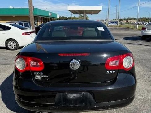 Used 2008 Volkswagen Eos image 4