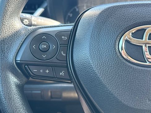 Used 2023 Toyota Corolla LE FWD image 19