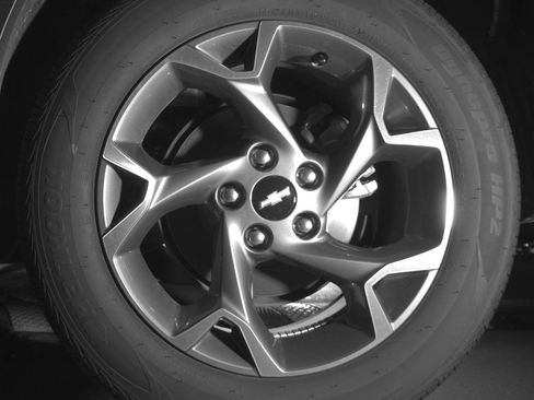 Used 2025 Chevrolet Trax LT FWD image 14