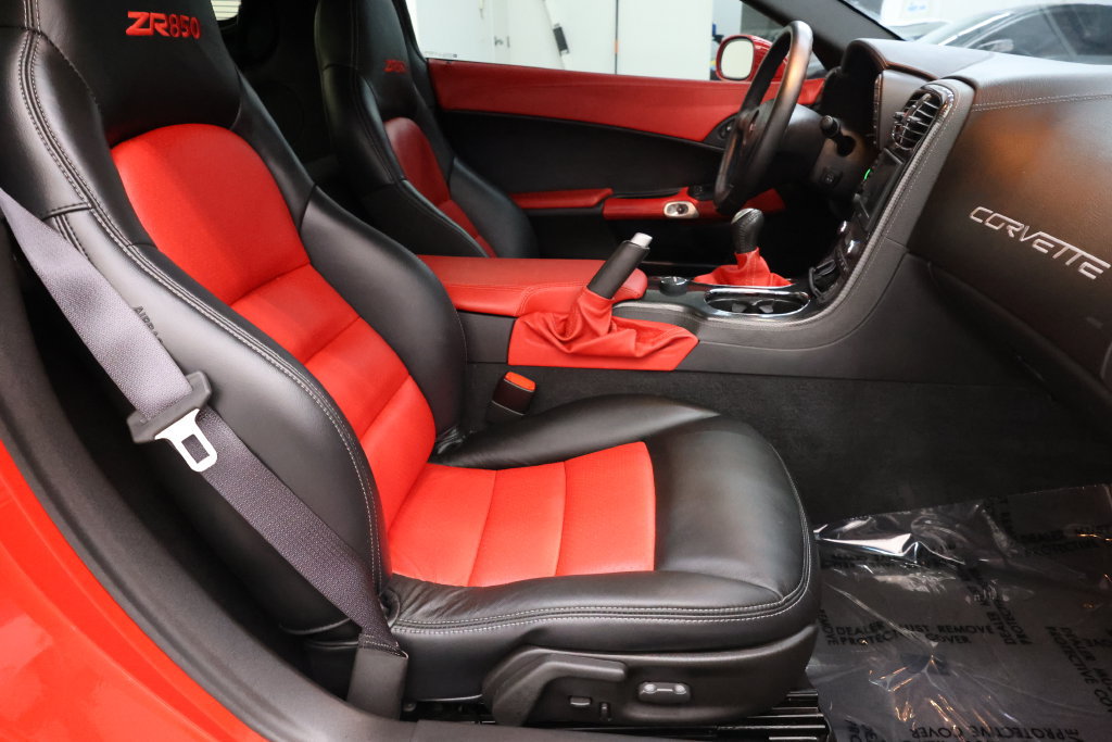 Used 2010 Chevrolet Corvette ZR1 w/ Preferred Equipment Group RWD image 78