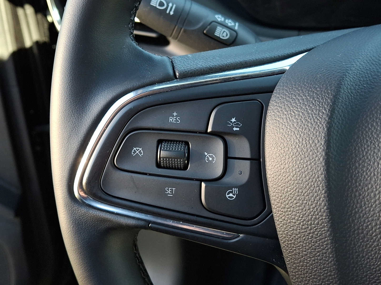 Used 2024 Buick Envista Preferred w/ Convenience I Package FWD image 20