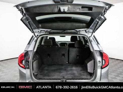 Used 2024 GMC Terrain SLE w/ Driver Convenience Package FWD image 30