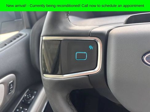 Used 2025 Ford Expedition Active AWD/4WD image 16