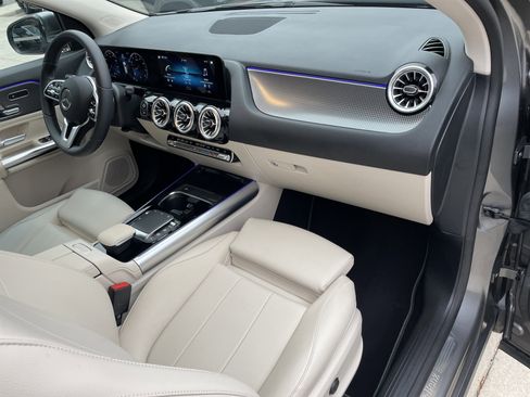 Certified 2022 Mercedes-Benz GLA 250 image 45