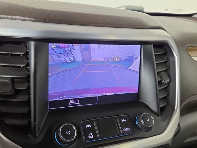 Used 2020 GMC Acadia SLE w/ Driver Convenience Package FWD image 20