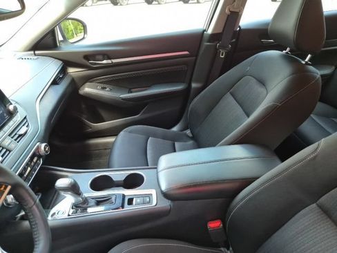 Used 2019 Nissan Altima 2.5 SV AWD/4WD image 15
