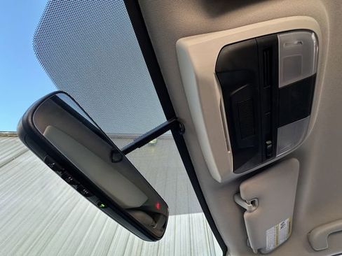 Used 2017 Subaru Impreza 2.0i image 31