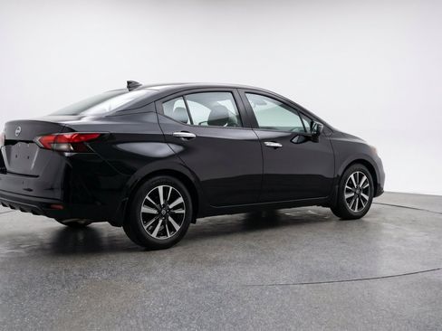 Used 2025 Nissan Versa SV FWD image 9