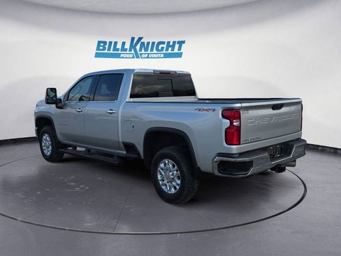 Used 2023 Chevrolet Silverado 2500 LTZ w/ LTZ Convenience Package image 3
