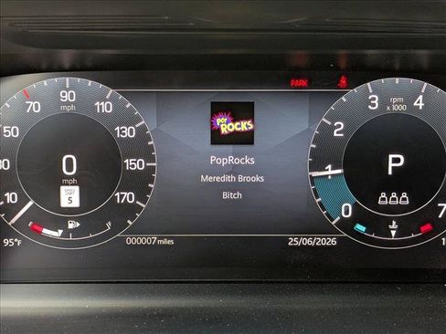 New 2026 Land Rover Discovery Sport Landmark AWD/4WD image 11